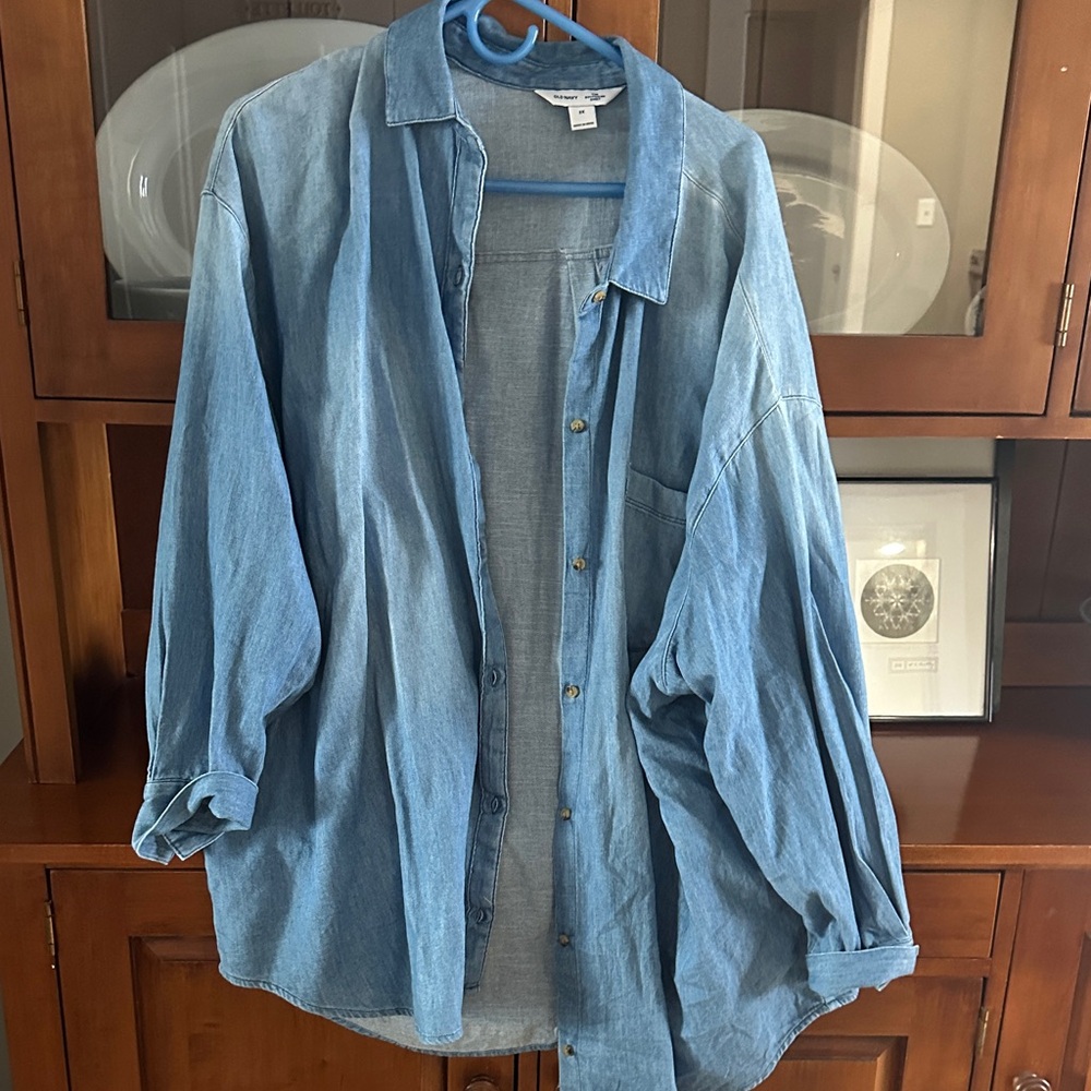 Old Navy Light Blue Denim Shirt Jacket